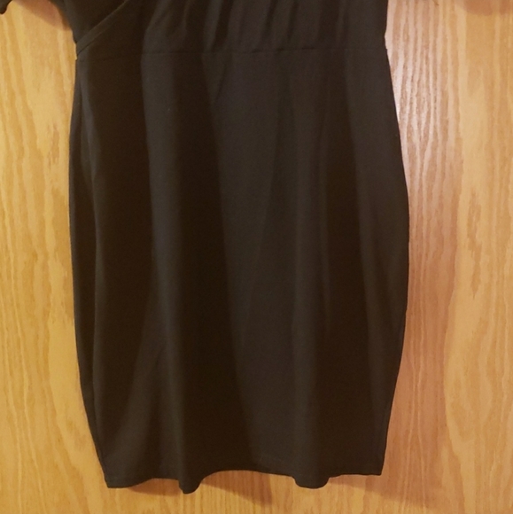 V-Neck Black Cocktail Dress - Picture 7 of 10
